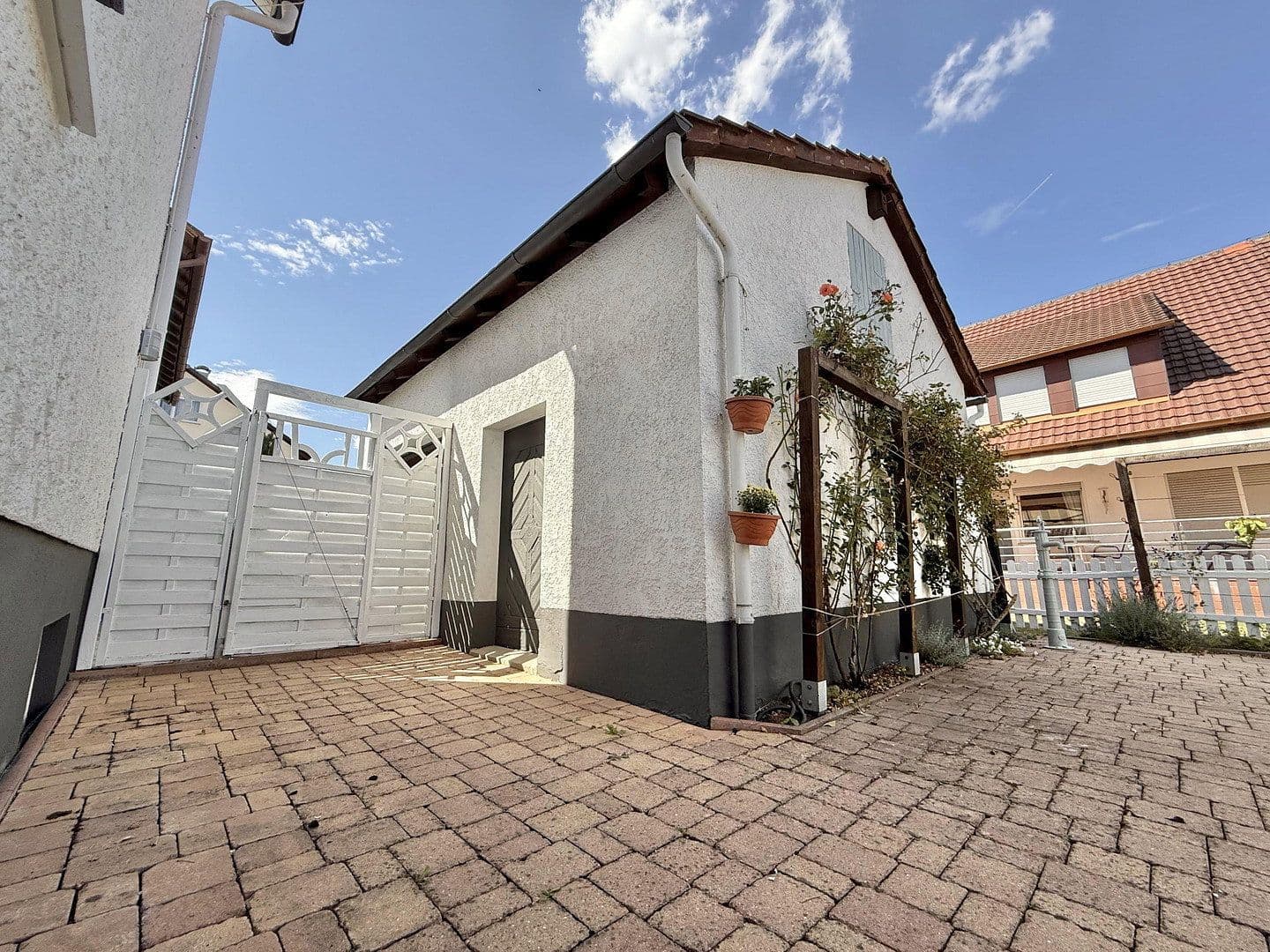 Prodej domu 161 m², pozemek 340 m², Lenauweg 18, Bondorf, Bádensko-Württembersko Prodej domu 161 m², pozemek 340 m², Lenauweg 18, Bondorf, Bádensko-Württembersko