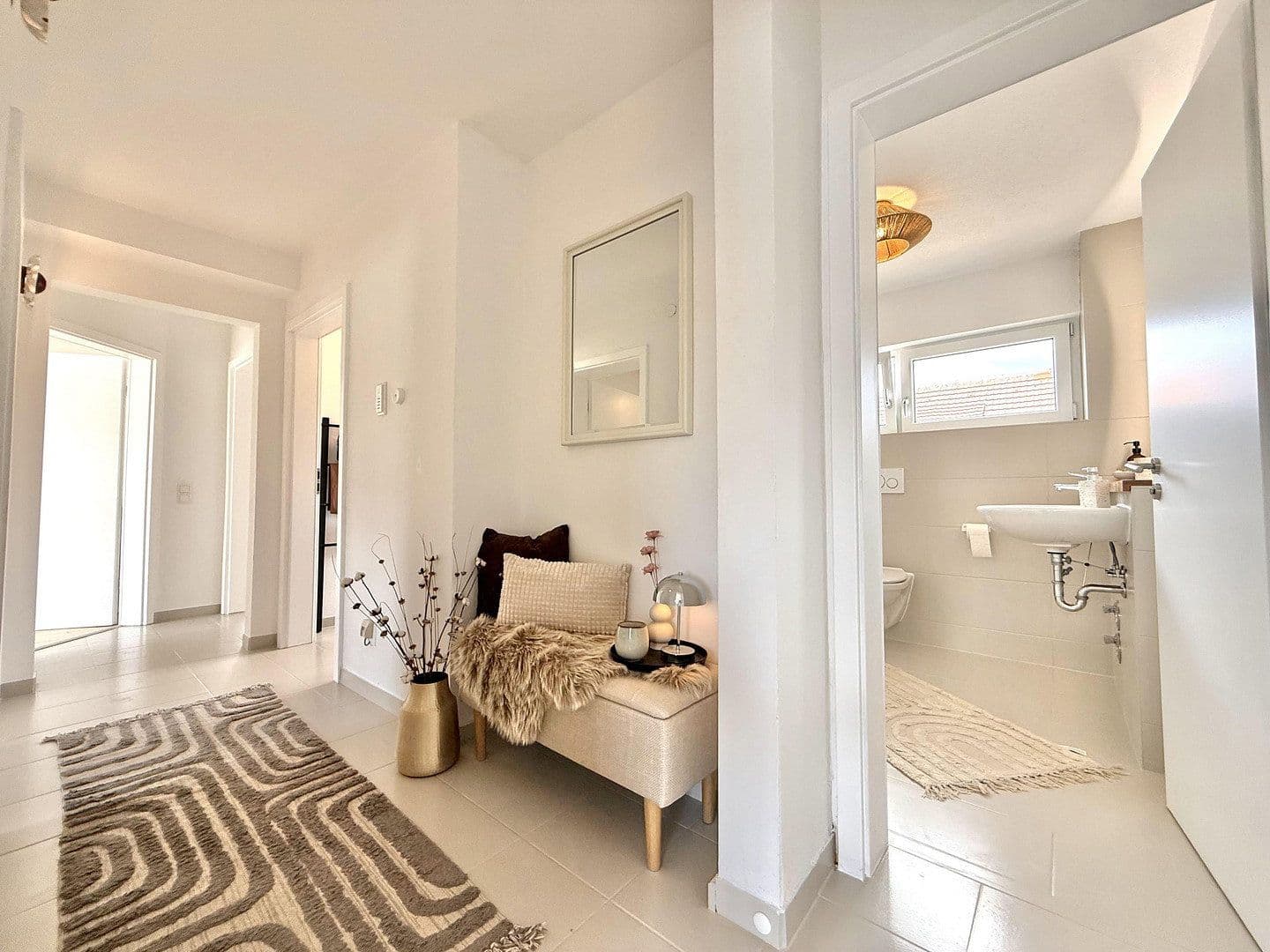 Prodej domu 161 m², pozemek 340 m², Lenauweg 18, Bondorf, Bádensko-Württembersko Prodej domu 161 m², pozemek 340 m², Lenauweg 18, Bondorf, Bádensko-Württembersko