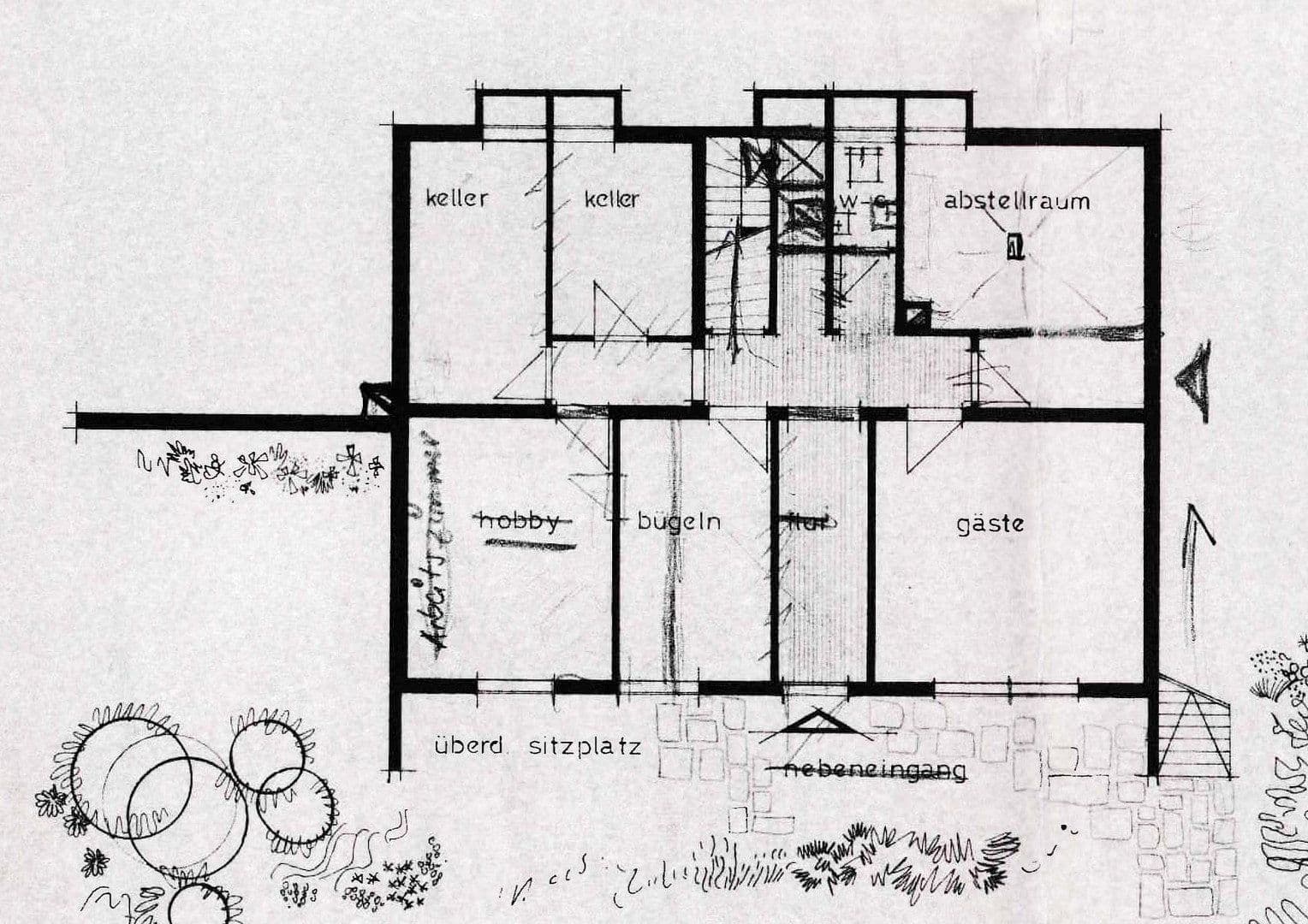 Prodej domu 140 m², pozemek 1.000 m², Dr.-Hermann-Bizer-Str. 22, Albstadt, Bádensko-Württembersko Prodej domu 140 m², pozemek 1.000 m², Dr.-Hermann-Bizer-Str. 22, Albstadt, Bádensko-Württembersko