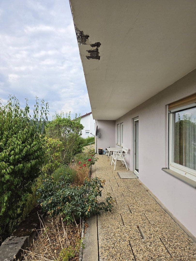 Prodej domu 140 m², pozemek 1.000 m², Dr.-Hermann-Bizer-Str. 22, Albstadt, Bádensko-Württembersko Prodej domu 140 m², pozemek 1.000 m², Dr.-Hermann-Bizer-Str. 22, Albstadt, Bádensko-Württembersko
