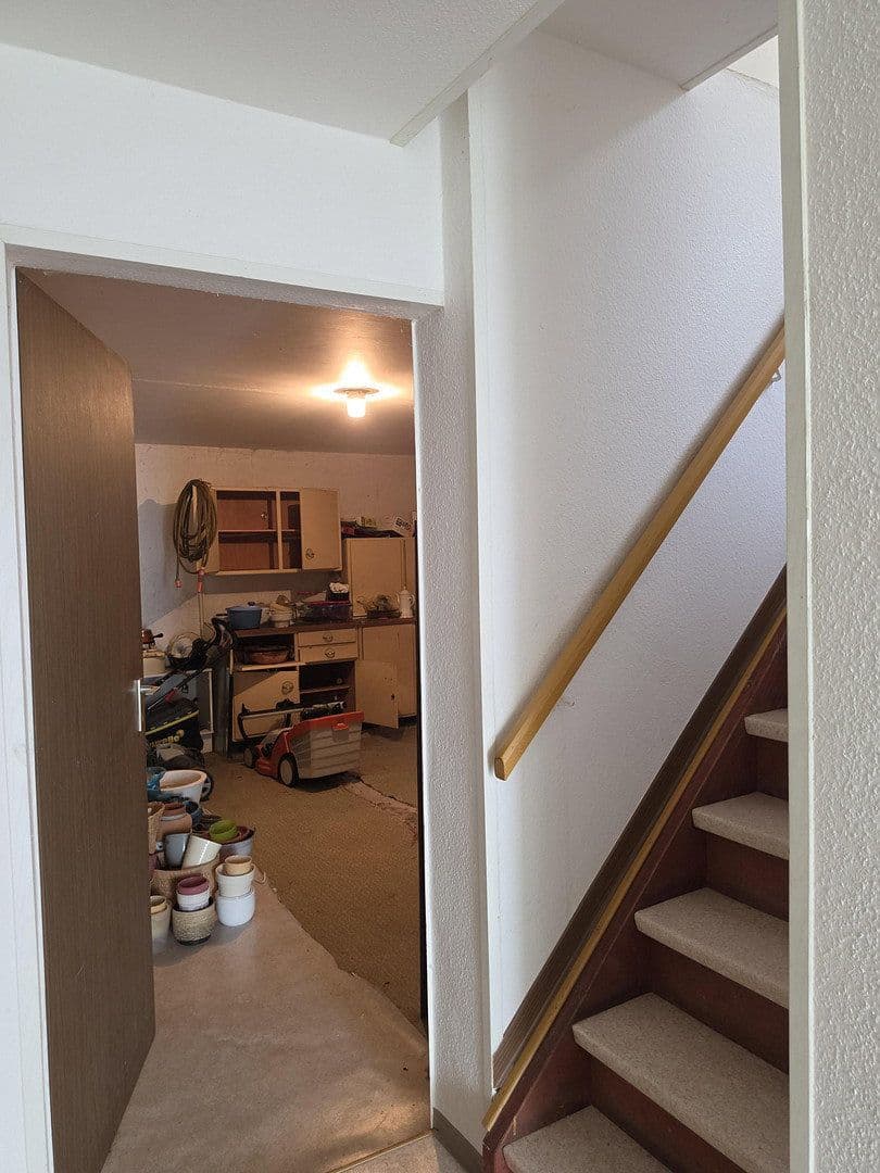 Prodej domu 140 m², pozemek 1.000 m², Dr.-Hermann-Bizer-Str. 22, Albstadt, Bádensko-Württembersko Prodej domu 140 m², pozemek 1.000 m², Dr.-Hermann-Bizer-Str. 22, Albstadt, Bádensko-Württembersko