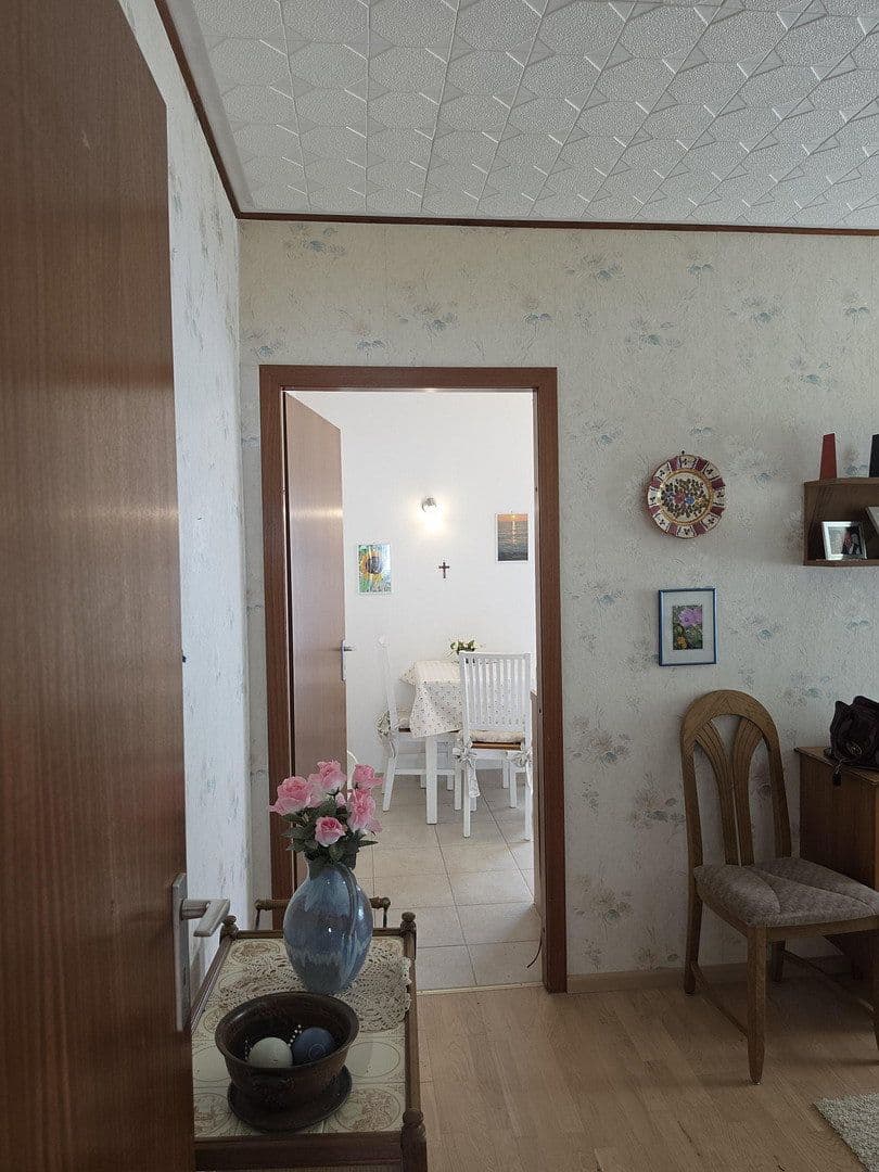 Prodej domu 140 m², pozemek 1.000 m², Dr.-Hermann-Bizer-Str. 22, Albstadt, Bádensko-Württembersko Prodej domu 140 m², pozemek 1.000 m², Dr.-Hermann-Bizer-Str. 22, Albstadt, Bádensko-Württembersko