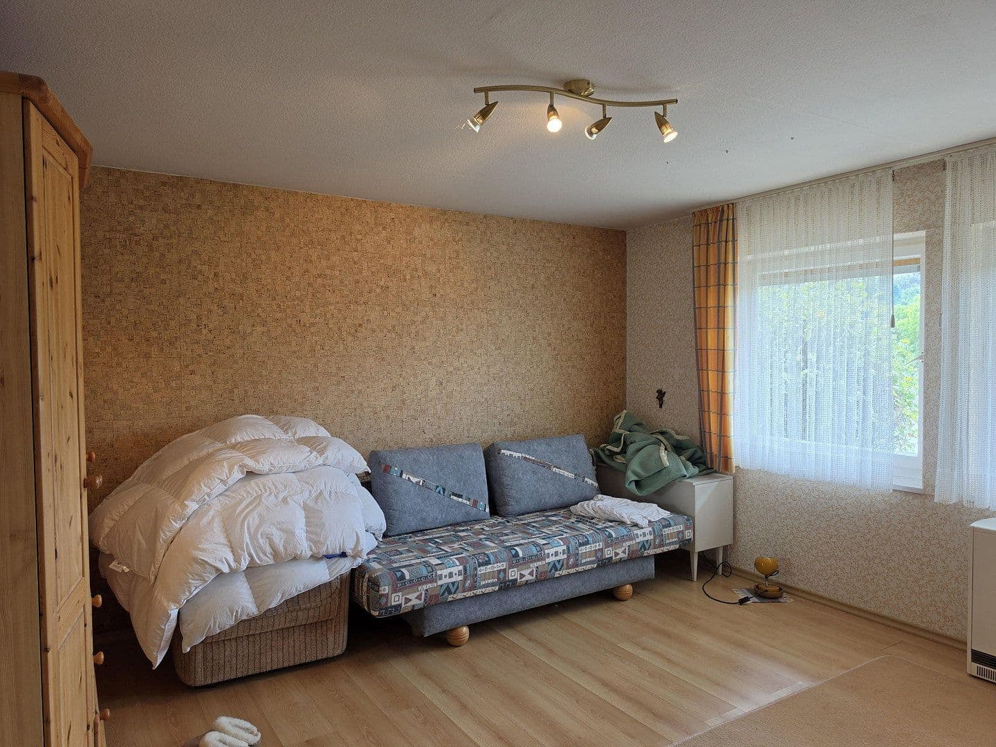 Prodej domu 140 m², pozemek 1.000 m², Dr.-Hermann-Bizer-Str. 22, Albstadt, Bádensko-Württembersko Prodej domu 140 m², pozemek 1.000 m², Dr.-Hermann-Bizer-Str. 22, Albstadt, Bádensko-Württembersko