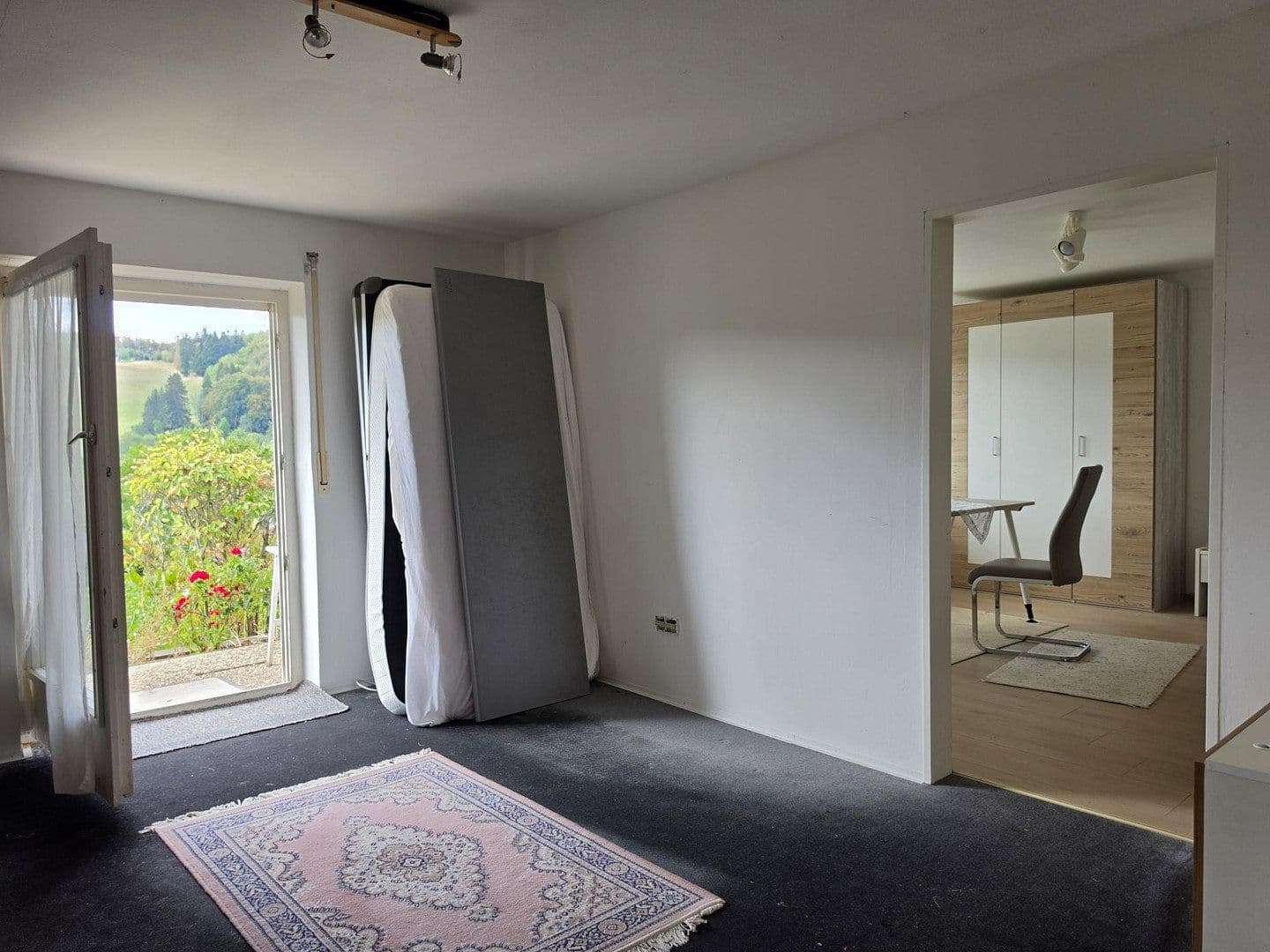 Prodej domu 140 m², pozemek 1.000 m², Dr.-Hermann-Bizer-Str. 22, Albstadt, Bádensko-Württembersko Prodej domu 140 m², pozemek 1.000 m², Dr.-Hermann-Bizer-Str. 22, Albstadt, Bádensko-Württembersko