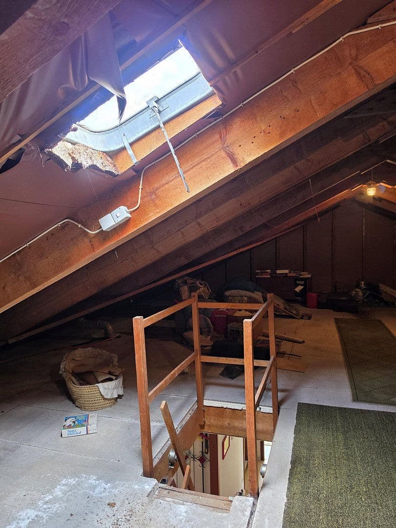 Prodej domu 140 m², pozemek 1.000 m², Dr.-Hermann-Bizer-Str. 22, Albstadt, Bádensko-Württembersko Prodej domu 140 m², pozemek 1.000 m², Dr.-Hermann-Bizer-Str. 22, Albstadt, Bádensko-Württembersko
