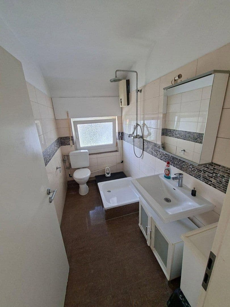 Pronájem bytu 3+1 84 m², Erlensee, Hessen Pronájem bytu 3+1 84 m², Erlensee, Hessen