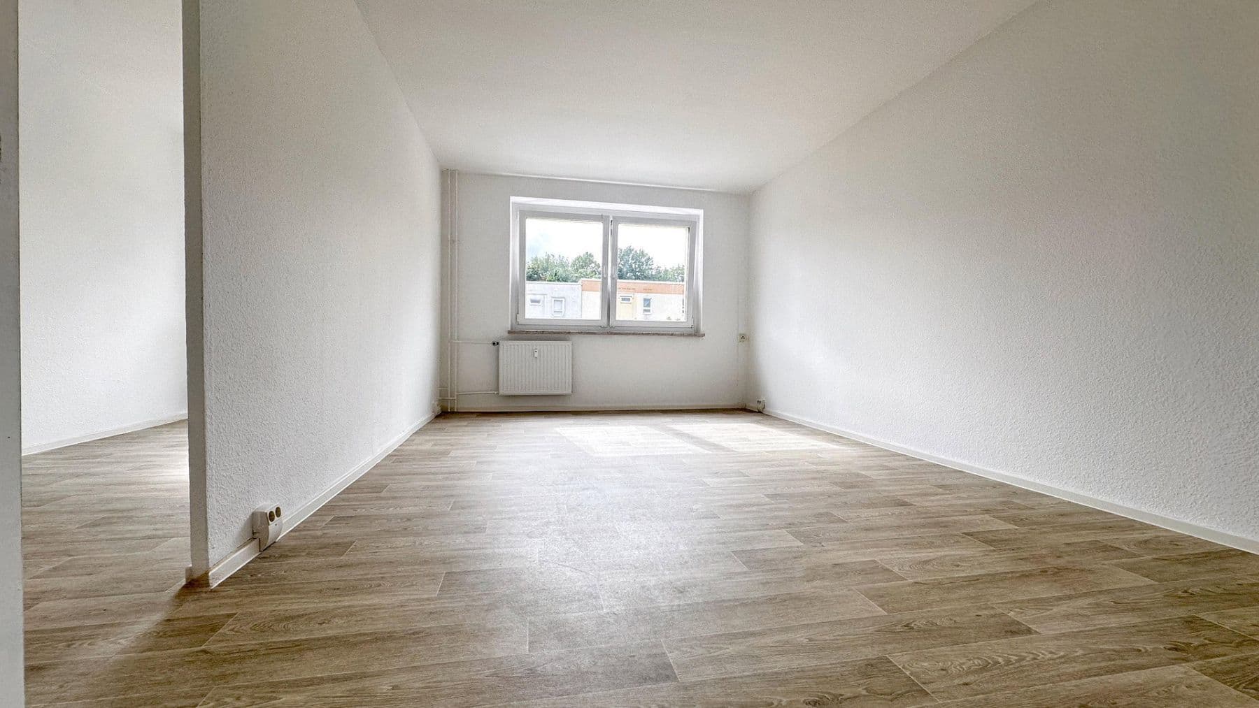 Pronájem bytu 3+1 68 m², Unterm Ettersberg 14, Weimar, Durynsko Pronájem bytu 3+1 68 m², Unterm Ettersberg 14, Weimar, Durynsko