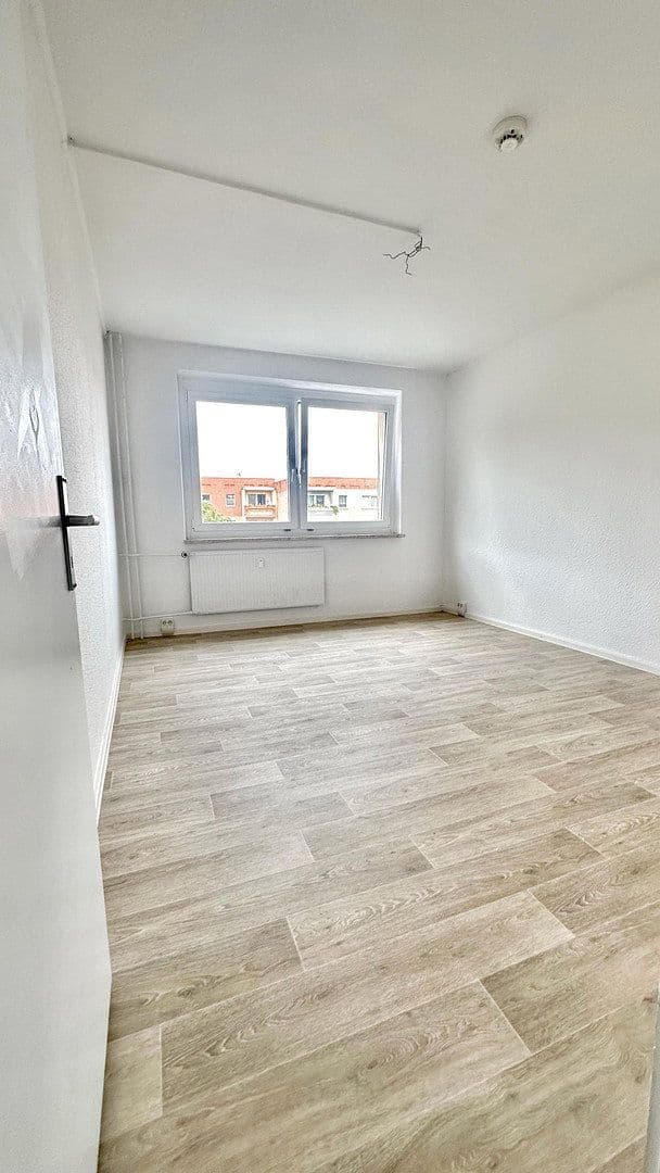 Pronájem bytu 3+1 68 m², Unterm Ettersberg 14, Weimar, Durynsko Pronájem bytu 3+1 68 m², Unterm Ettersberg 14, Weimar, Durynsko