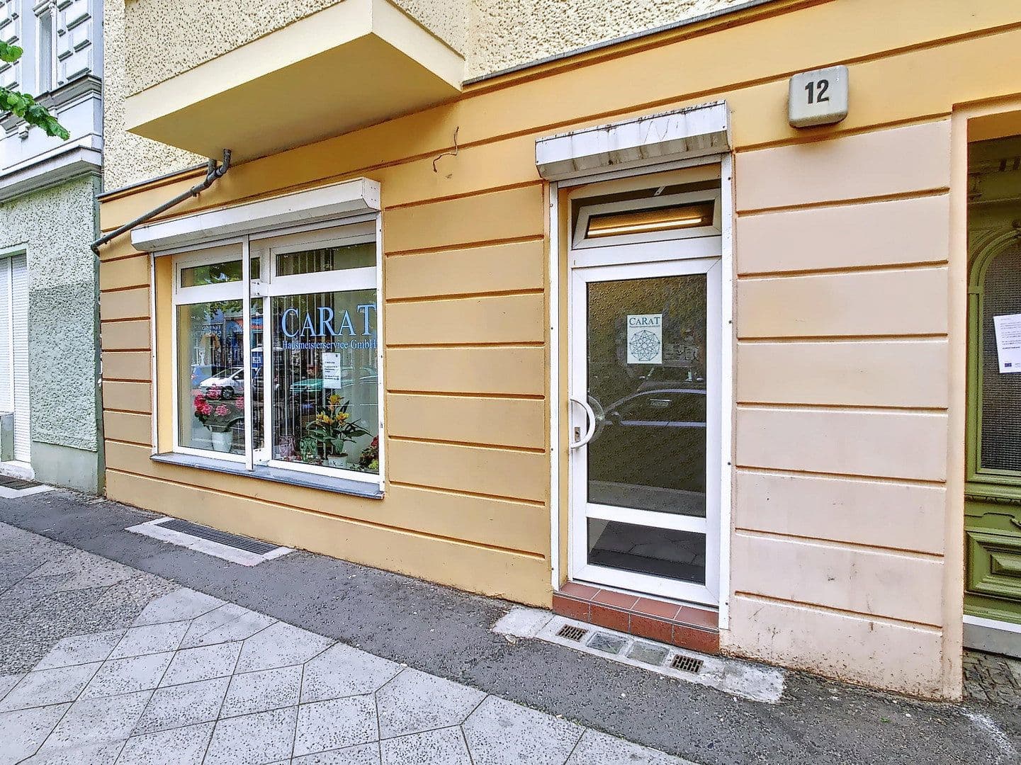 Prodej bytu 4+1 71 m², Rigaer Str. 12, Berlin, Berlín Prodej bytu 4+1 71 m², Rigaer Str. 12, Berlin, Berlín
