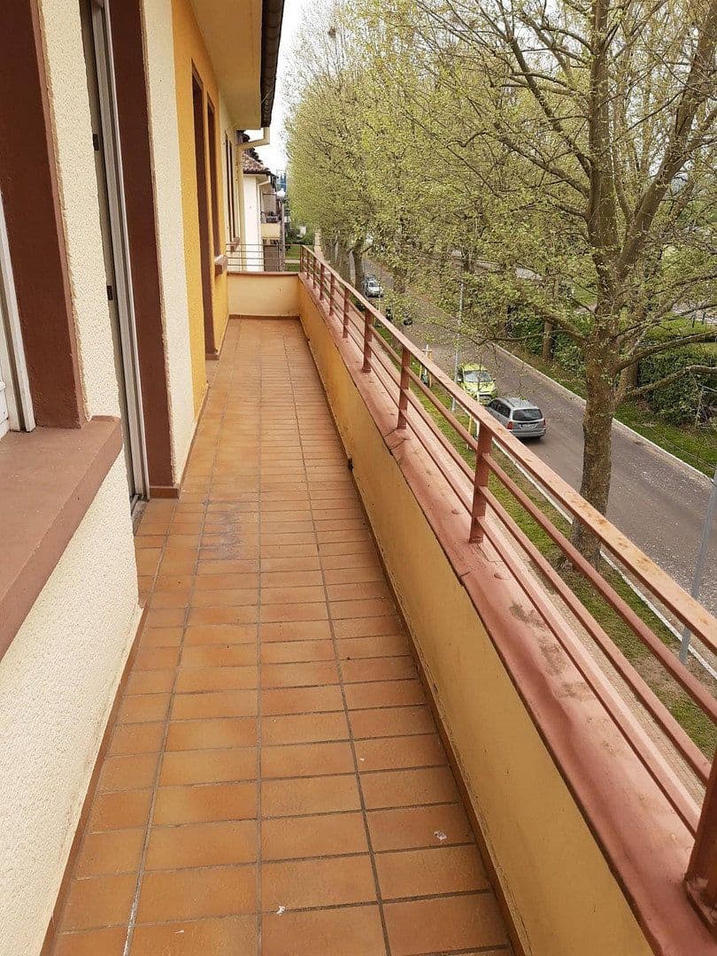 Pronájem bytu 2+1 67 m², Zweibrücken, Porýní-Falc Pronájem bytu 2+1 67 m², Zweibrücken, Porýní-Falc