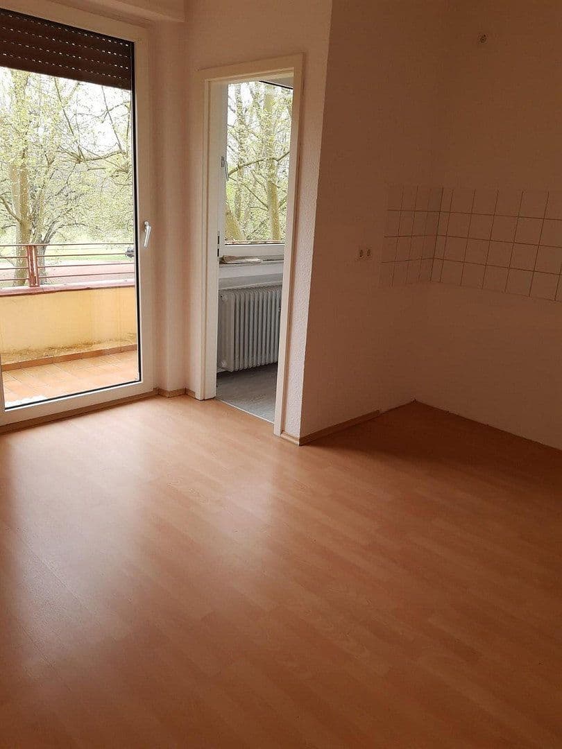 Pronájem bytu 2+1 67 m², Zweibrücken, Porýní-Falc Pronájem bytu 2+1 67 m², Zweibrücken, Porýní-Falc