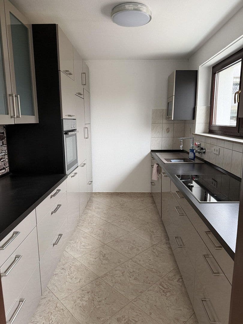 Pronájem bytu 4+kk 104 m², Sindelfingen, Bádensko-Württembersko Pronájem bytu 4+kk 104 m², Sindelfingen, Bádensko-Württembersko