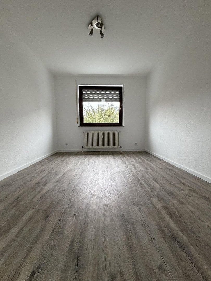 Pronájem bytu 4+kk 104 m², Sindelfingen, Bádensko-Württembersko Pronájem bytu 4+kk 104 m², Sindelfingen, Bádensko-Württembersko