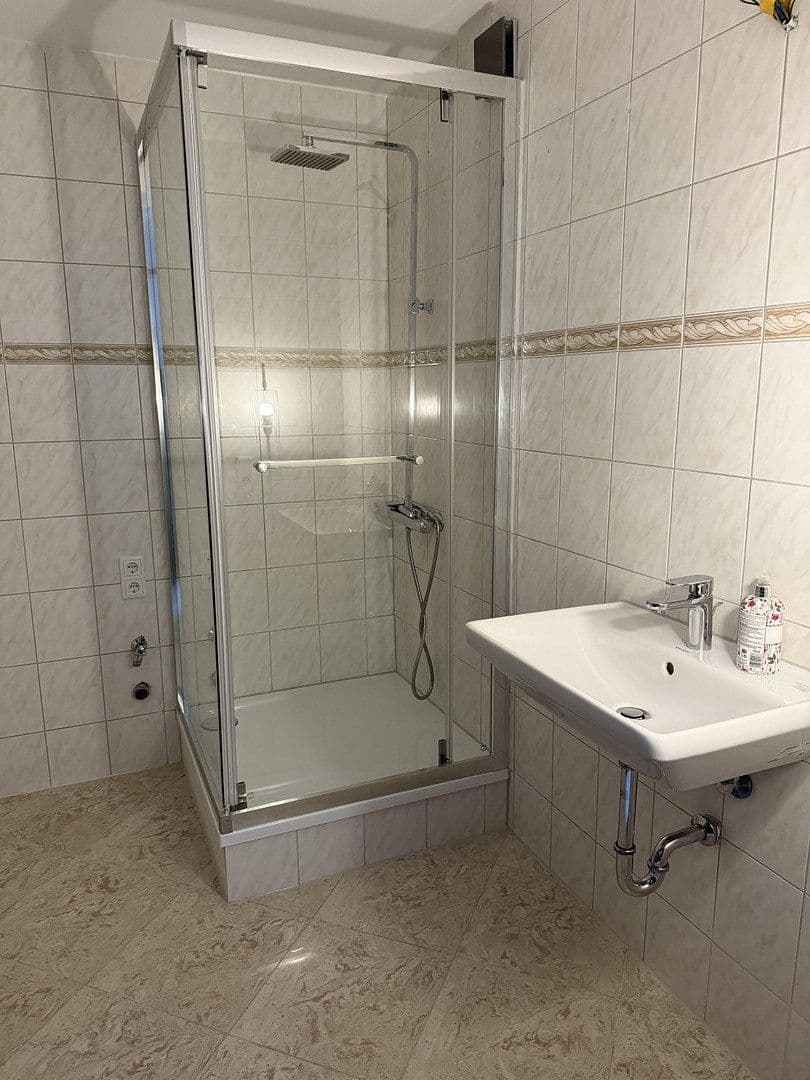 Pronájem bytu 4+kk 104 m², Sindelfingen, Bádensko-Württembersko Pronájem bytu 4+kk 104 m², Sindelfingen, Bádensko-Württembersko