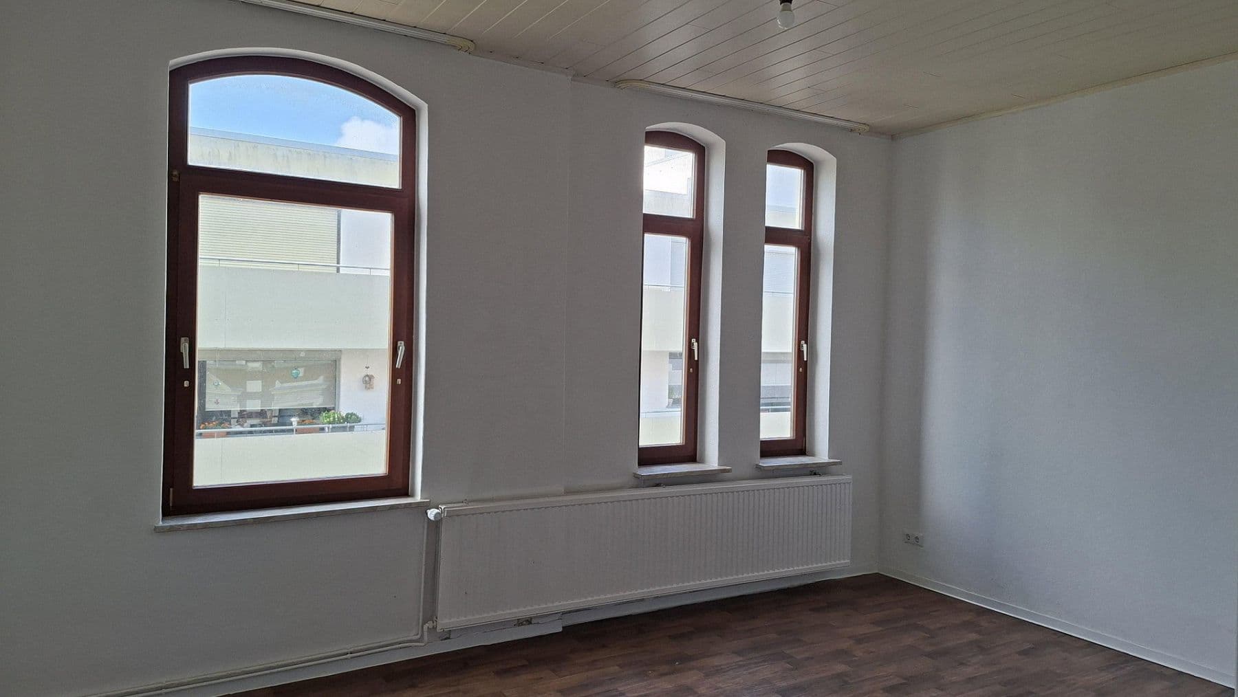 Pronájem bytu 3+1 82 m², Bremerhaven, Bremen Pronájem bytu 3+1 82 m², Bremerhaven, Bremen