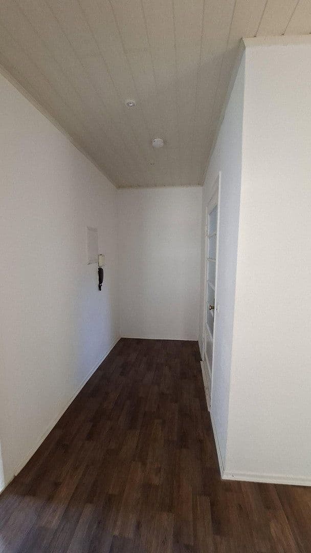 Pronájem bytu 3+1 82 m², Bremerhaven, Bremen Pronájem bytu 3+1 82 m², Bremerhaven, Bremen