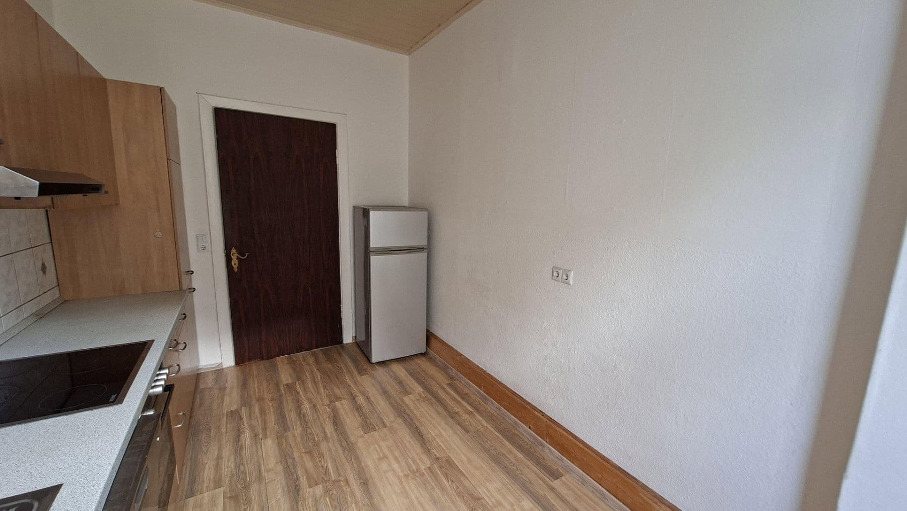 Pronájem bytu 3+1 82 m², Bremerhaven, Bremen Pronájem bytu 3+1 82 m², Bremerhaven, Bremen
