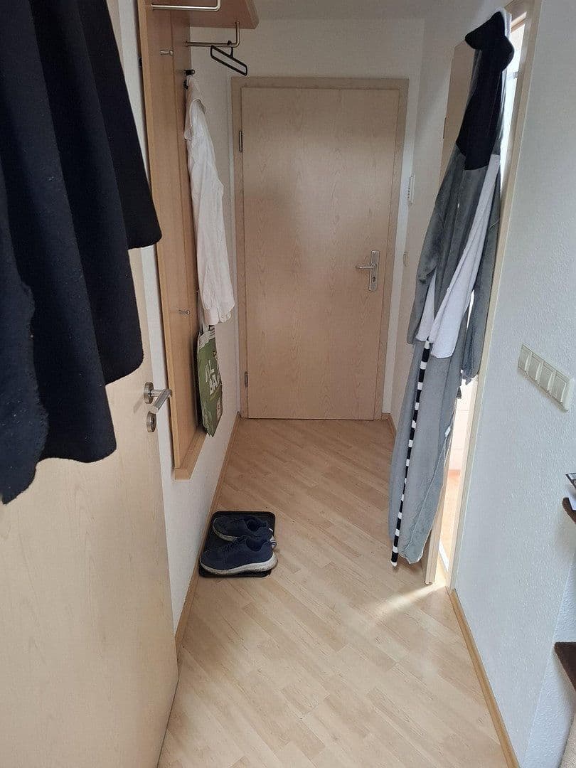 Pronájem bytu 2+1 35 m², Prüssingstraße 17, Jena, Durynsko Pronájem bytu 2+1 35 m², Prüssingstraße 17, Jena, Durynsko
