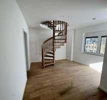 Pronájem bytu 4+1 143 m², Kanalstr. 1A, Berlin-Köpenick, Berlín Pronájem bytu 4+1 143 m², Kanalstr. 1A, Berlin-Köpenick, Berlín