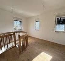 Pronájem bytu 4+1 143 m², Kanalstr. 1A, Berlin-Köpenick, Berlín Pronájem bytu 4+1 143 m², Kanalstr. 1A, Berlin-Köpenick, Berlín