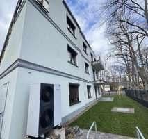 Pronájem bytu 4+1 143 m², Kanalstr. 1A, Berlin-Köpenick, Berlín Pronájem bytu 4+1 143 m², Kanalstr. 1A, Berlin-Köpenick, Berlín