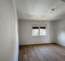 Pronájem bytu 4+1 143 m², Kanalstr. 1A, Berlin-Köpenick, Berlín Pronájem bytu 4+1 143 m², Kanalstr. 1A, Berlin-Köpenick, Berlín