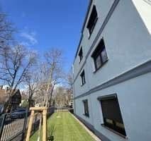 Pronájem bytu 4+1 143 m², Kanalstr. 1A, Berlin-Köpenick, Berlín Pronájem bytu 4+1 143 m², Kanalstr. 1A, Berlin-Köpenick, Berlín