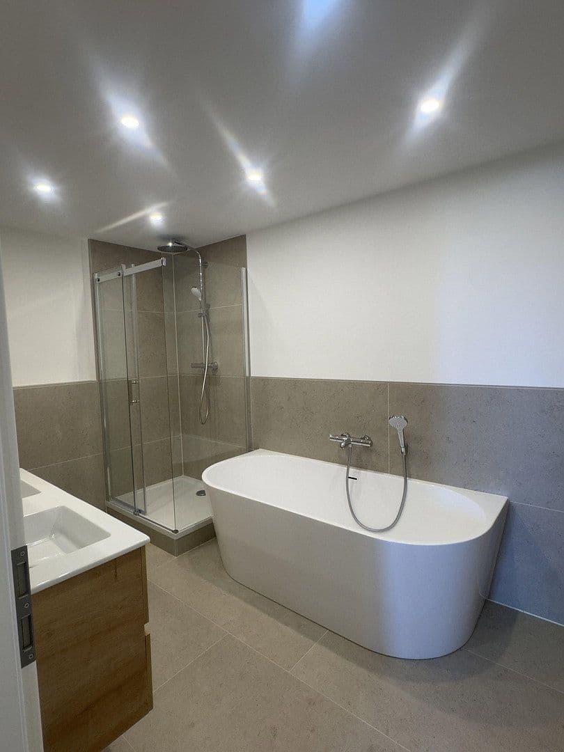 Prodej bytu 3+1 104 m², Tunnelstraße 15, Augsburg, Bavorsko Prodej bytu 3+1 104 m², Tunnelstraße 15, Augsburg, Bavorsko