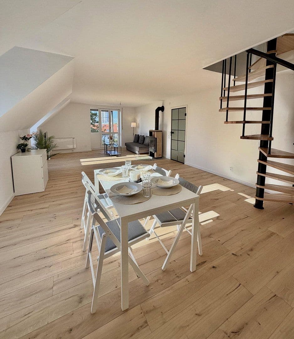 Prodej bytu 3+1 104 m², Tunnelstraße 15, Augsburg, Bavorsko Prodej bytu 3+1 104 m², Tunnelstraße 15, Augsburg, Bavorsko
