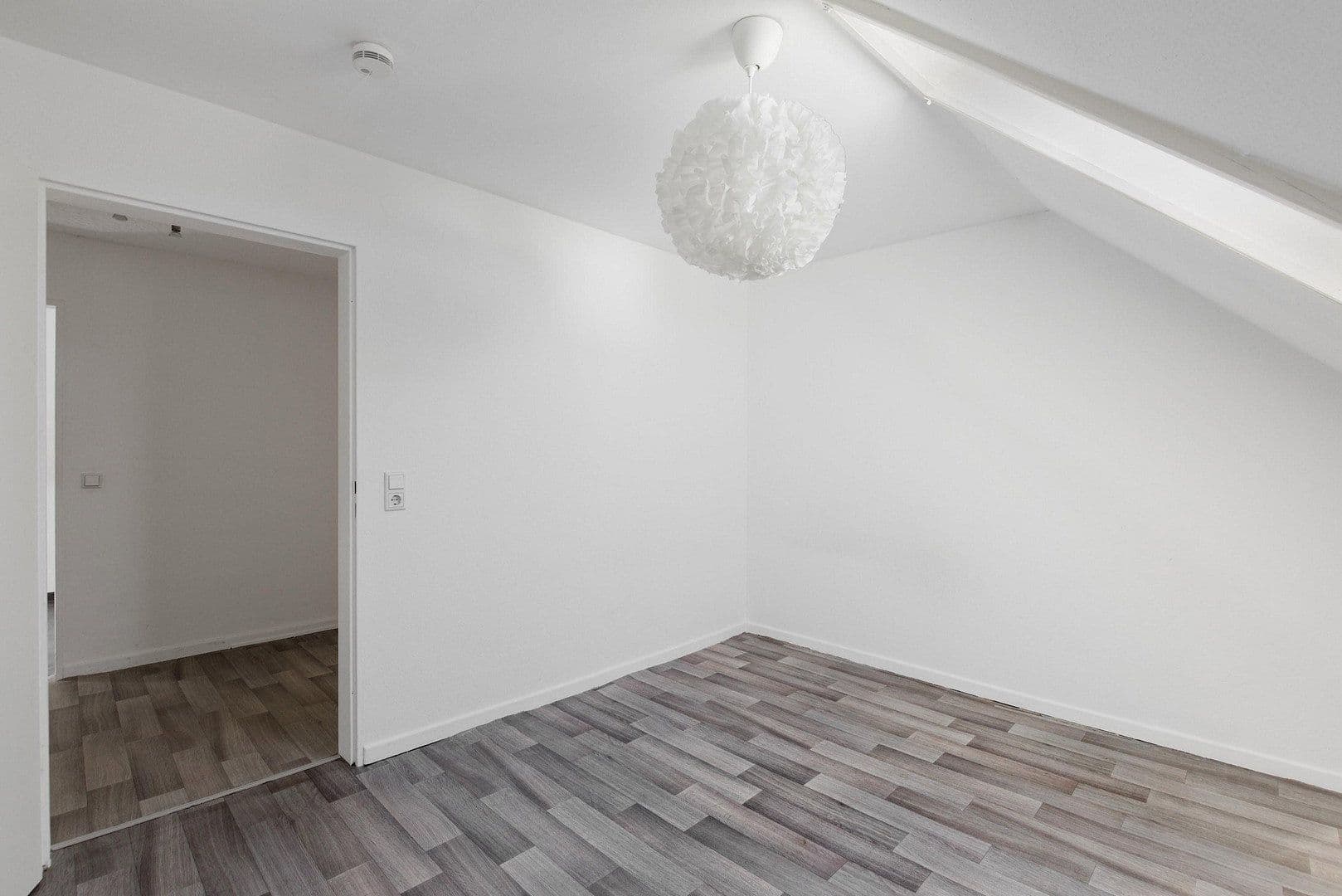 Pronájem bytu 2+1 52 m², Idstein, Hessen Pronájem bytu 2+1 52 m², Idstein, Hessen