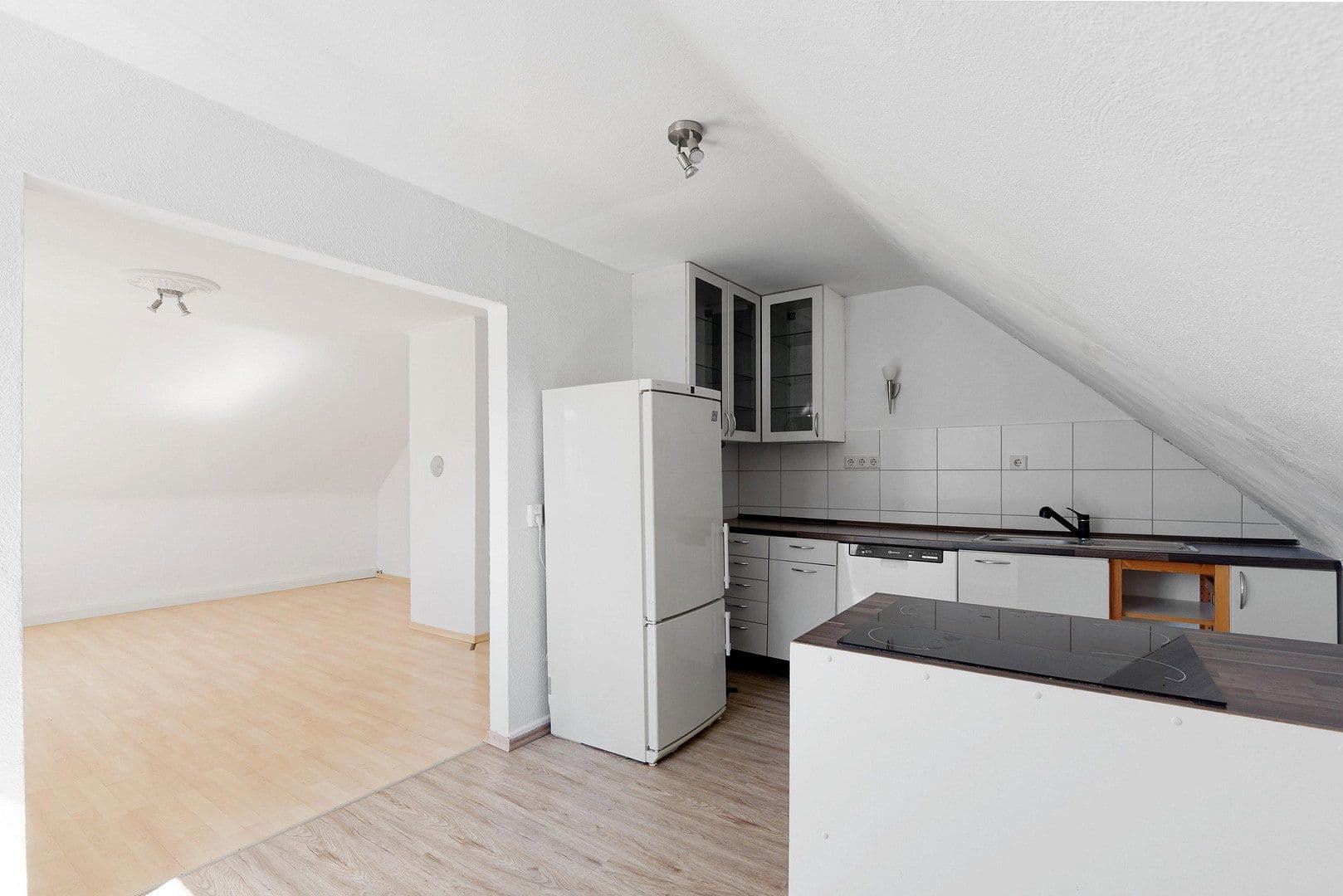 Pronájem bytu 2+1 52 m², Idstein, Hessen Pronájem bytu 2+1 52 m², Idstein, Hessen