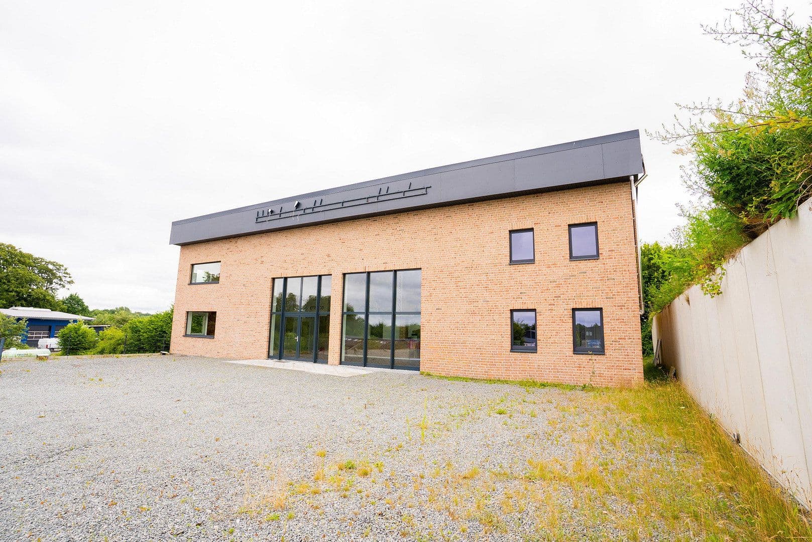 Pronájem kanceláře 302 m², Haverkamp 8+12, Selent, Šlesvicko-Holštýnsko Pronájem kanceláře 302 m², Haverkamp 8+12, Selent, Šlesvicko-Holštýnsko