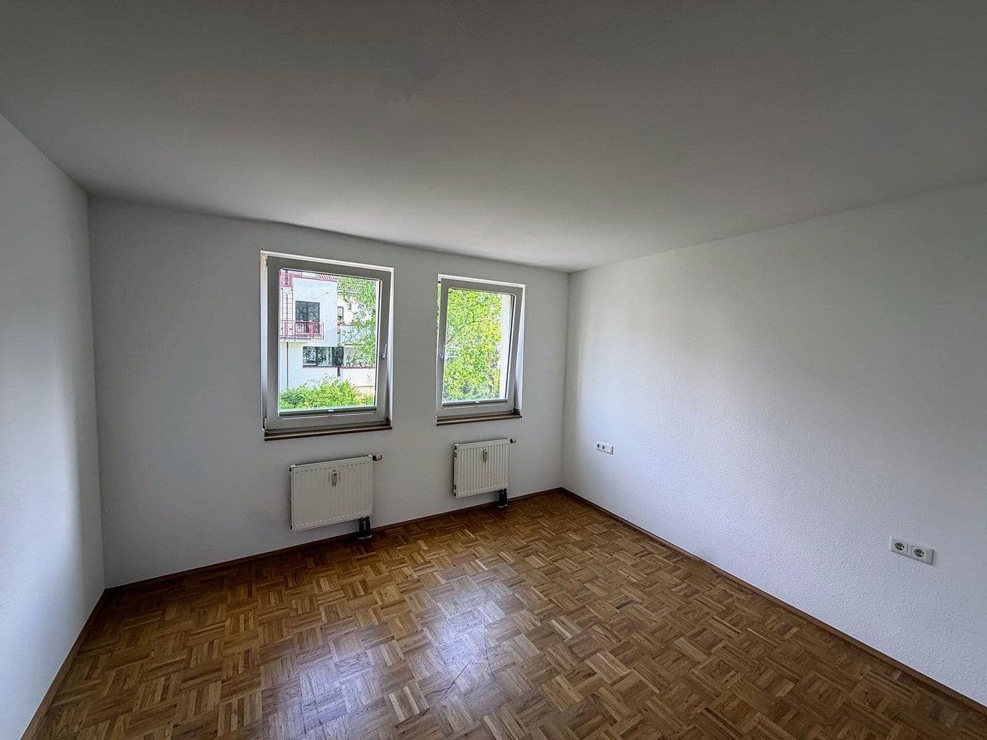 Pronájem bytu 3+1 74 m², Ratingen, Severní Porýní-Vestfálsko Pronájem bytu 3+1 74 m², Ratingen, Severní Porýní-Vestfálsko