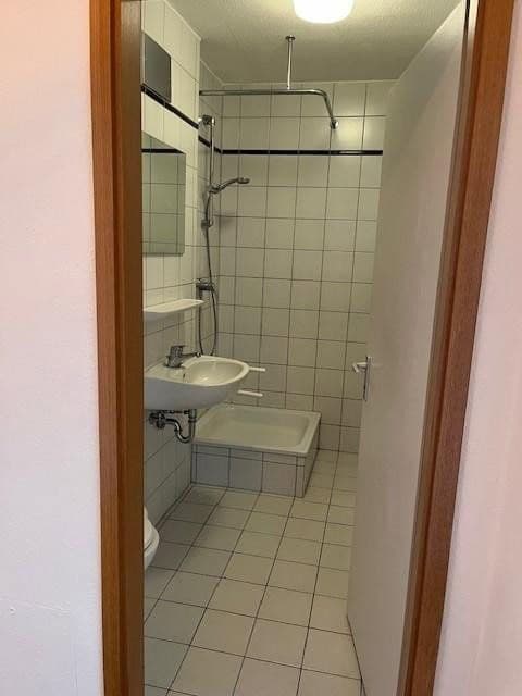 Pronájem bytu 2+kk 59 m², Richard-Hirschmann-Str. 7, Esslingen am Neckar, Bádensko-Württembersko Pronájem bytu 2+kk 59 m², Richard-Hirschmann-Str. 7, Esslingen am Neckar, Bádensko-Württembersko
