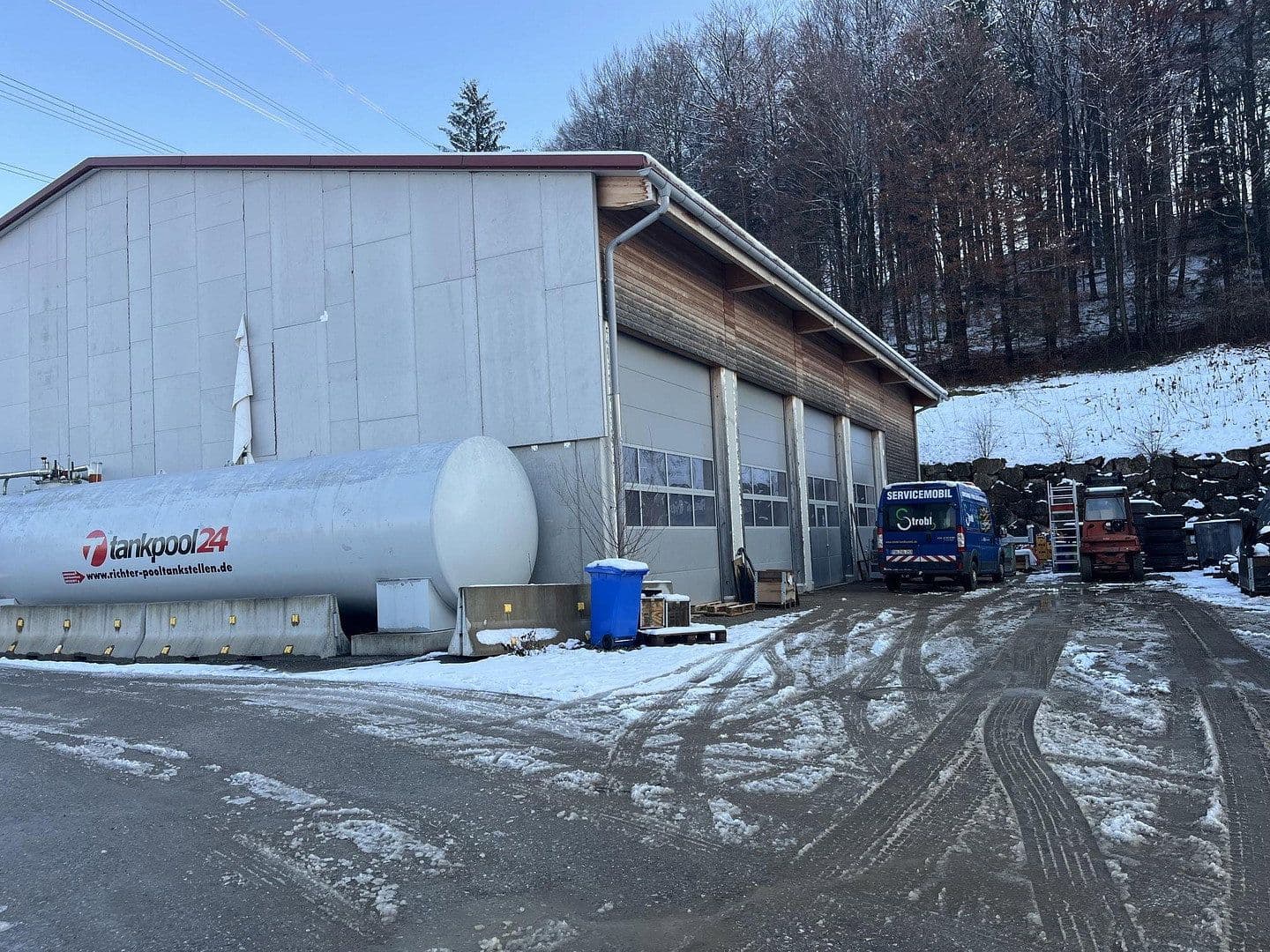 Prodej pozemku 4.895 m², Auweg 16, Bayern - Großweil, Bavorsko Prodej pozemku 4.895 m², Auweg 16, Bayern - Großweil, Bavorsko