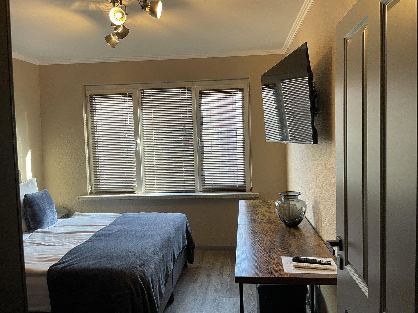 Pronájem bytu 4+1 120 m², Hauptstraße 50a, Hage, Dolní Sasko Pronájem bytu 4+1 120 m², Hauptstraße 50a, Hage, Dolní Sasko