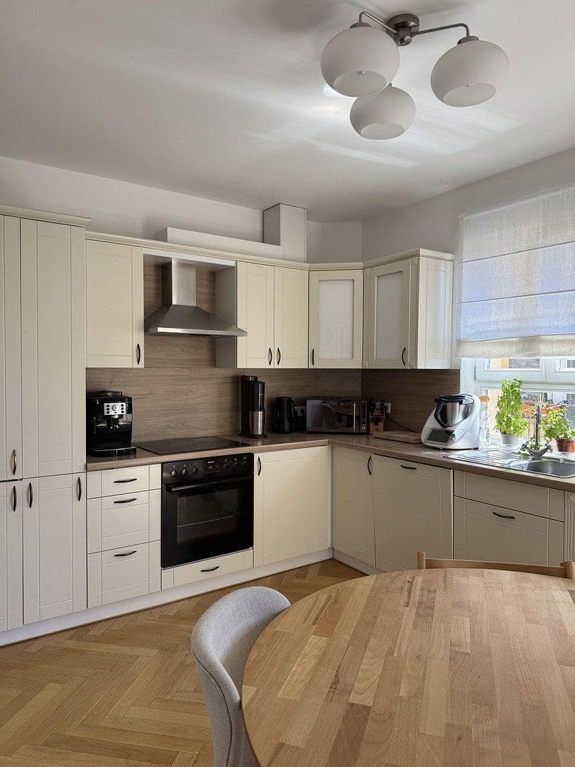 Prodej bytu 4+1 123 m², Mannheim, Bádensko-Württembersko Prodej bytu 4+1 123 m², Mannheim, Bádensko-Württembersko