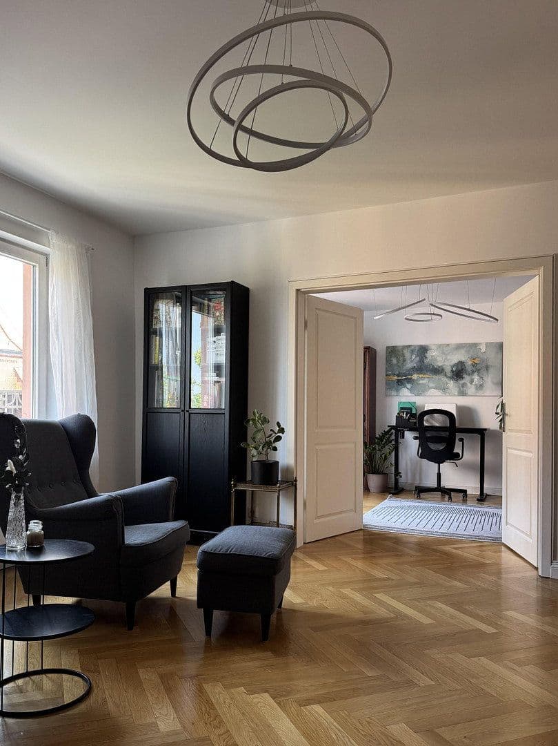 Prodej bytu 4+1 123 m², Mannheim, Bádensko-Württembersko Prodej bytu 4+1 123 m², Mannheim, Bádensko-Württembersko