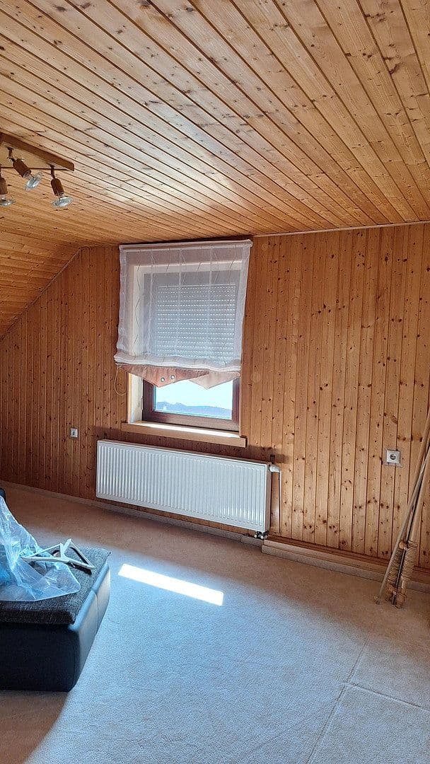 Prodej domu 140 m², pozemek 765 m², Am Hüpfsteig 9, Römhild, Durynsko Prodej domu 140 m², pozemek 765 m², Am Hüpfsteig 9, Römhild, Durynsko