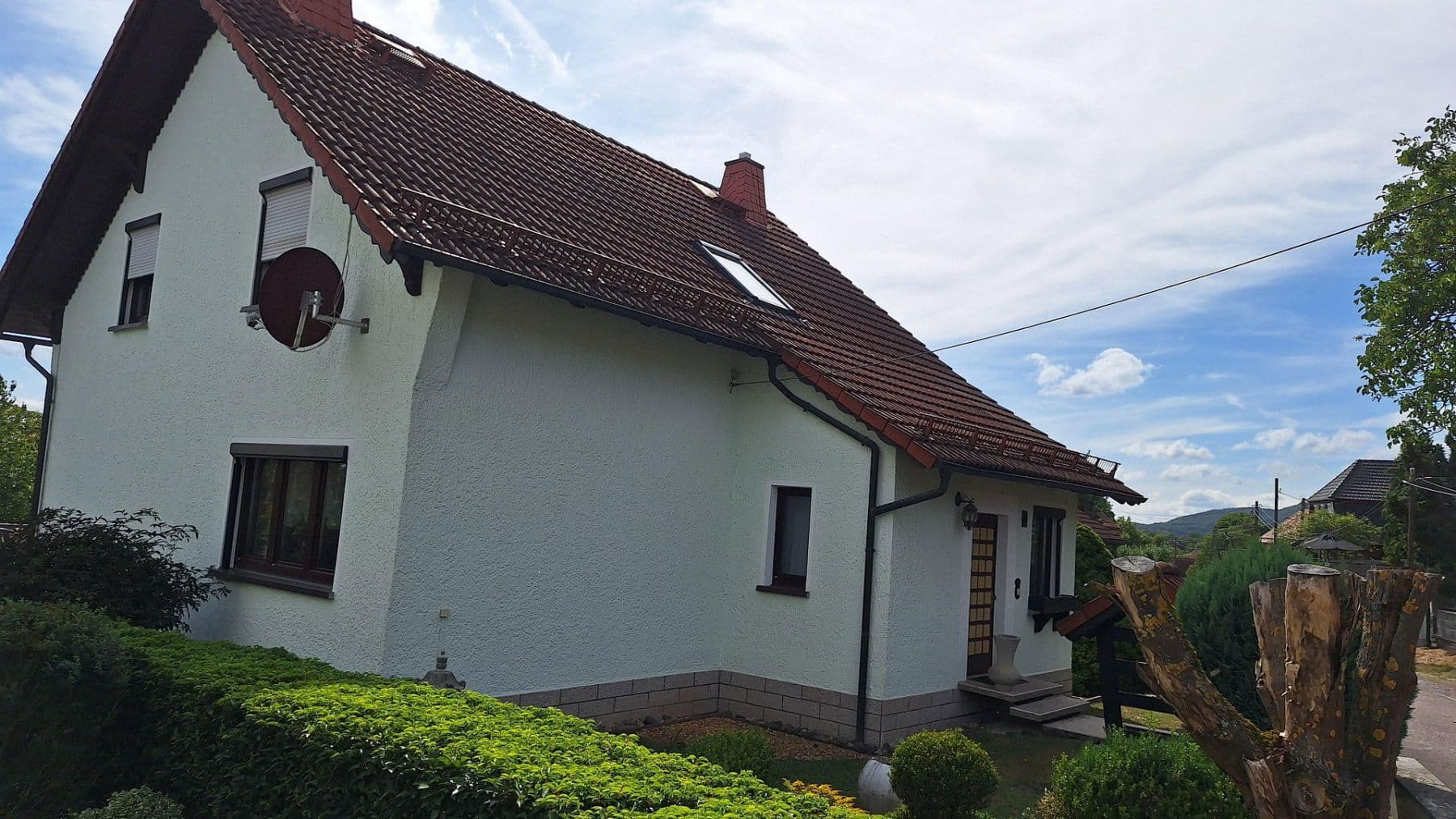 Prodej domu 140 m², pozemek 765 m², Am Hüpfsteig 9, Römhild, Durynsko Prodej domu 140 m², pozemek 765 m², Am Hüpfsteig 9, Römhild, Durynsko