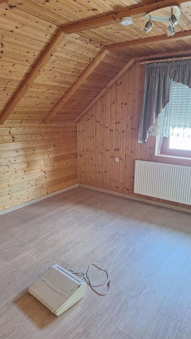 Prodej domu 140 m², pozemek 765 m², Am Hüpfsteig 9, Römhild, Durynsko Prodej domu 140 m², pozemek 765 m², Am Hüpfsteig 9, Römhild, Durynsko