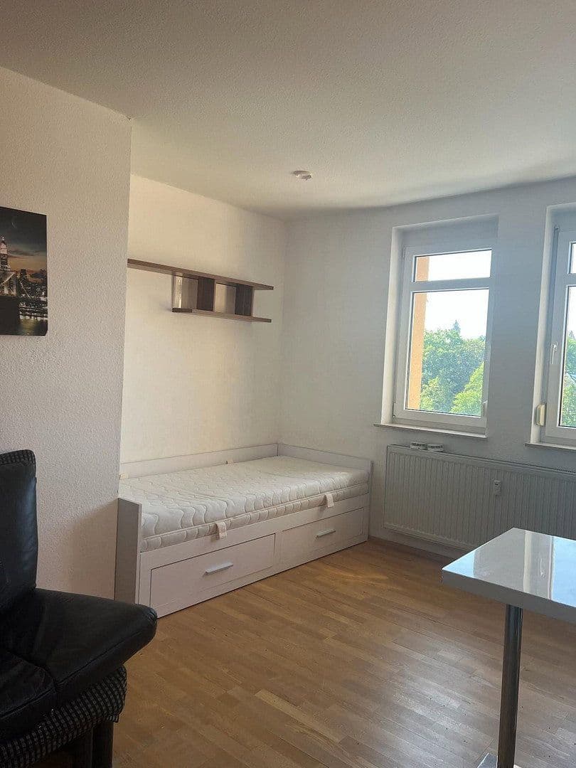 Pronájem bytu 1+1 31 m², Nürnberg, Bavorsko Pronájem bytu 1+1 31 m², Nürnberg, Bavorsko