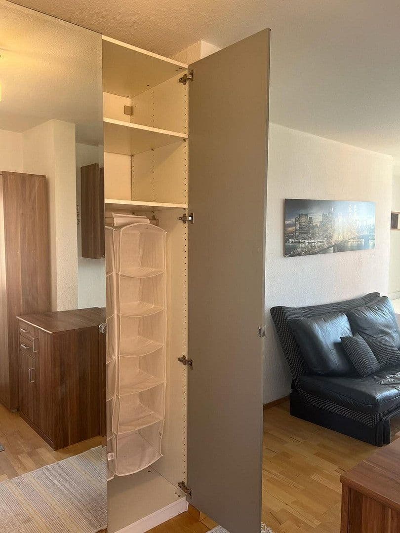 Pronájem bytu 1+1 31 m², Nürnberg, Bavorsko Pronájem bytu 1+1 31 m², Nürnberg, Bavorsko