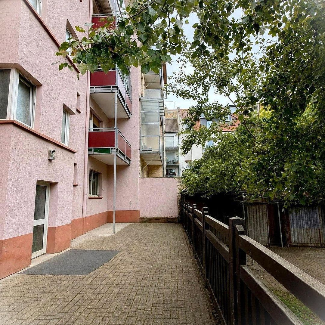 Prodej domu 441 m², pozemek 325 m², Blücherstr. 19, Ludwigshafen, Porýní-Falc Prodej domu 441 m², pozemek 325 m², Blücherstr. 19, Ludwigshafen, Porýní-Falc