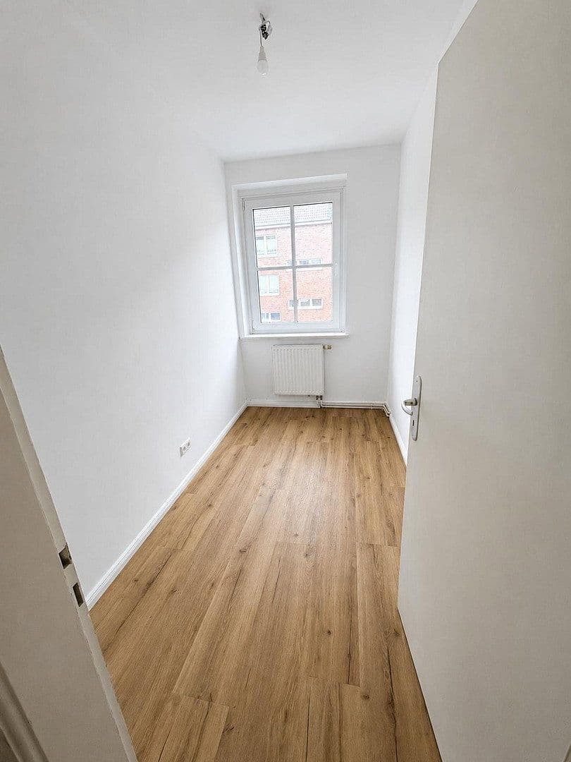 Pronájem bytu 4+kk 109 m², Hildesheim, Dolní Sasko Pronájem bytu 4+kk 109 m², Hildesheim, Dolní Sasko