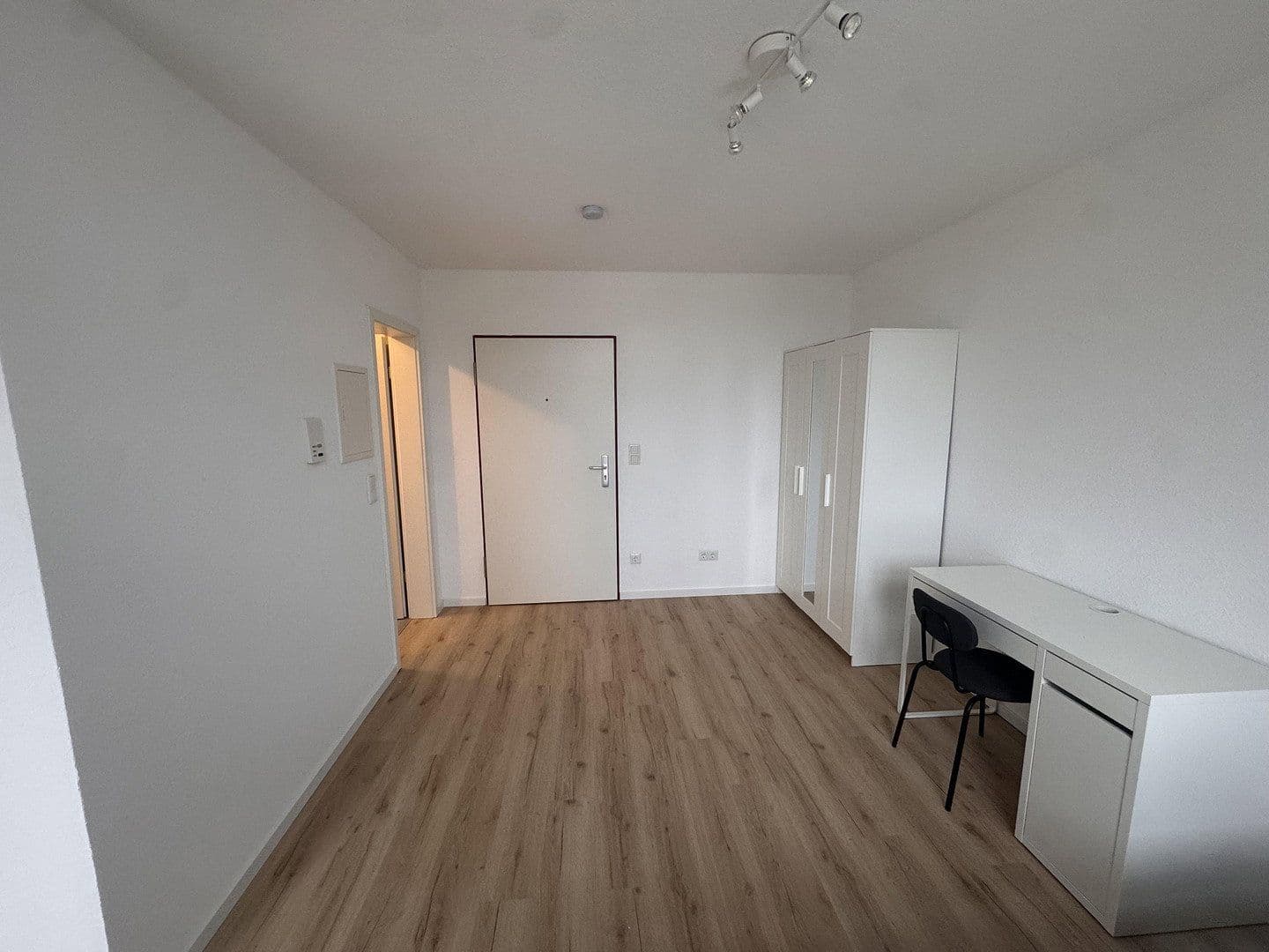 Pronájem bytu 1+1 22 m², Herrnstr., Fürth, Bavorsko Pronájem bytu 1+1 22 m², Herrnstr., Fürth, Bavorsko