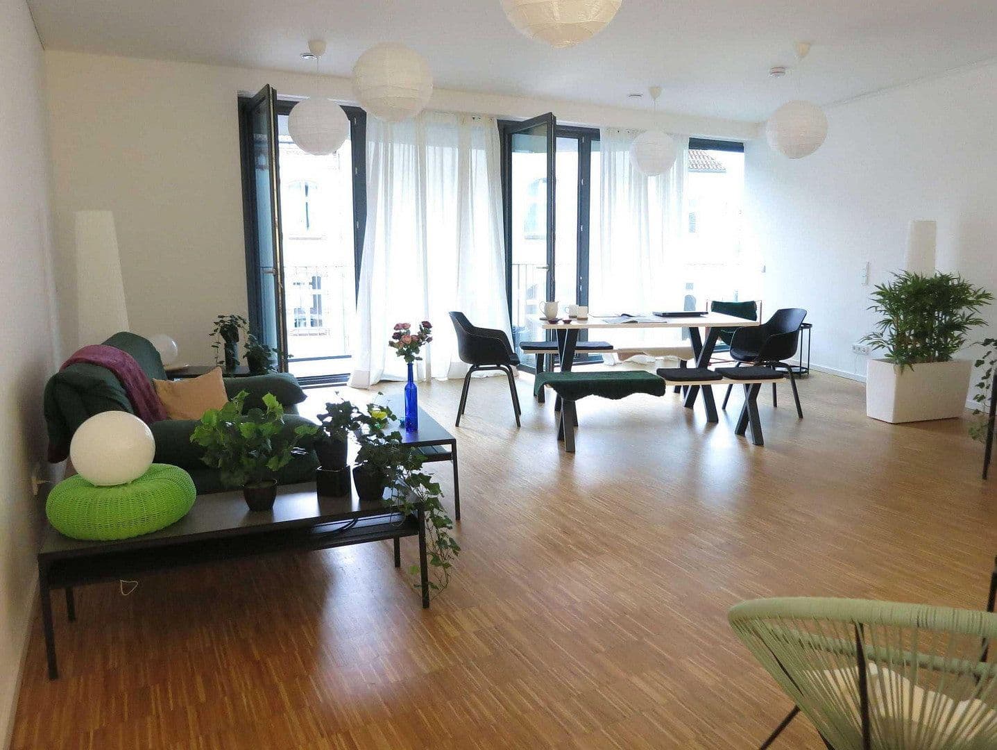 Pronájem bytu 2+1 81 m², Berlin, Berlín Pronájem bytu 2+1 81 m², Berlin, Berlín