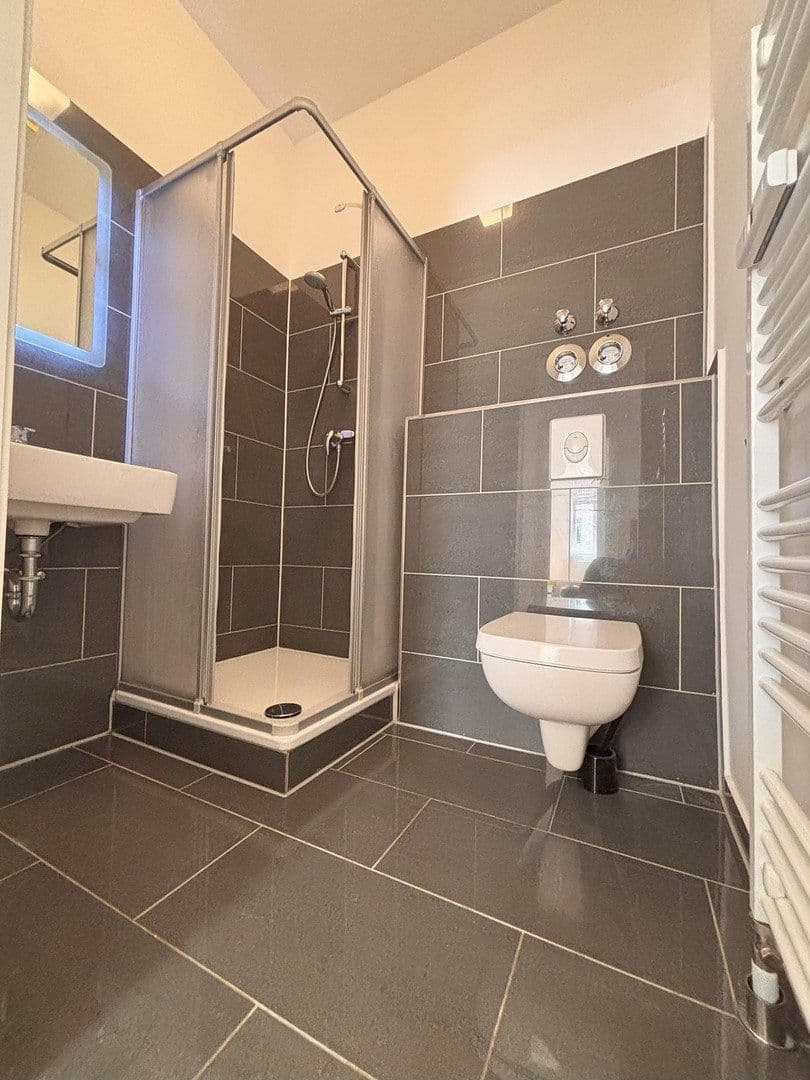 Prodej bytu 3+1 104 m², Berlin, Berlín Prodej bytu 3+1 104 m², Berlin, Berlín