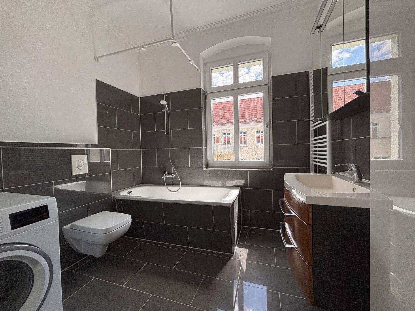 Prodej bytu 3+1 104 m², Berlin, Berlín Prodej bytu 3+1 104 m², Berlin, Berlín