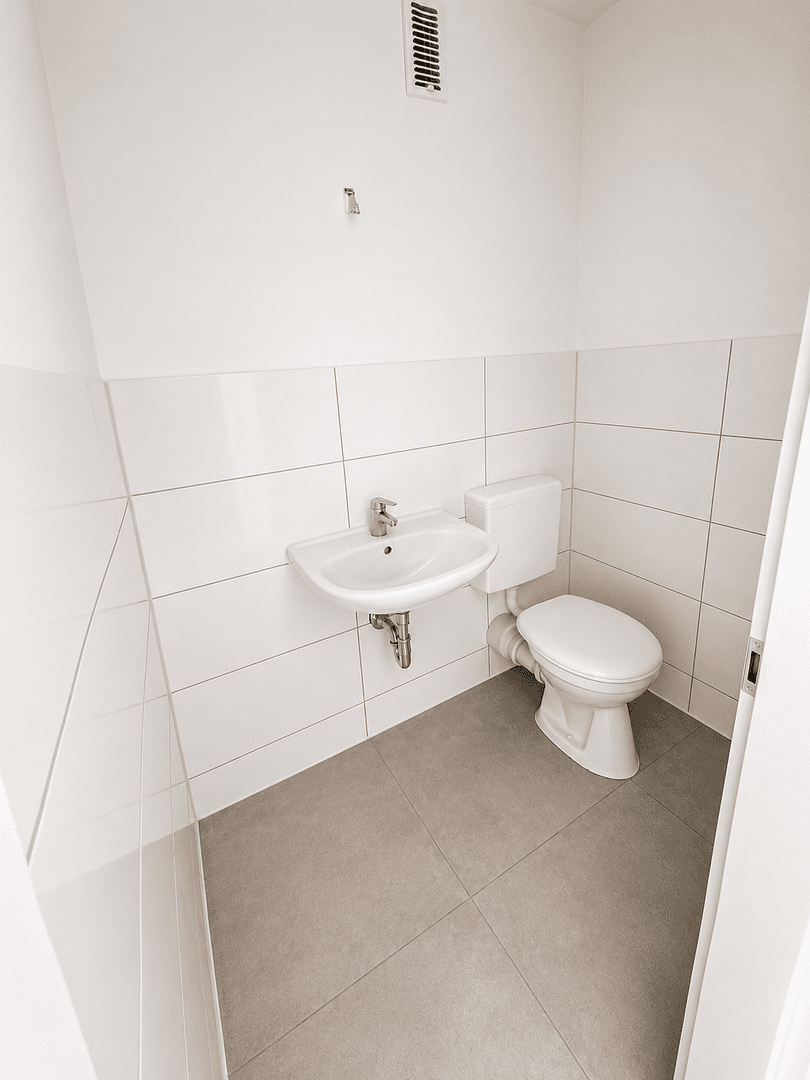 Pronájem bytu 3+1 80 m², Rollbühlstrasse 63, käftertal, Bádensko-Württembersko Pronájem bytu 3+1 80 m², Rollbühlstrasse 63, käftertal, Bádensko-Württembersko